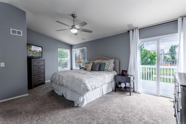 Building Photo - 9971 Blackbird Cir