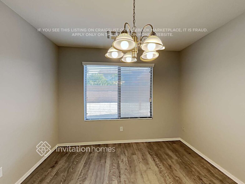 Building Photo - 2433 N 114th Ave