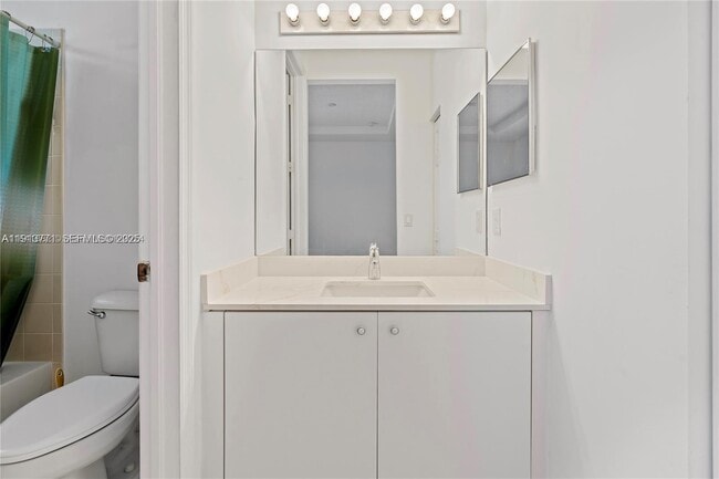 Building Photo - 2258 NE 42nd Ave