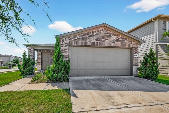 Building Photo - 2730 Skyview Silver Dr