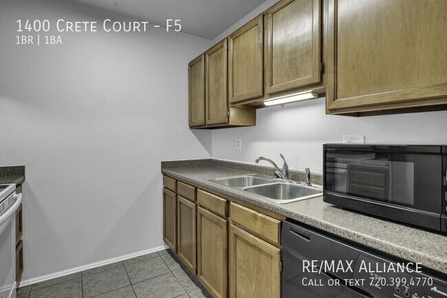 Building Photo - 1400 Crete Ct