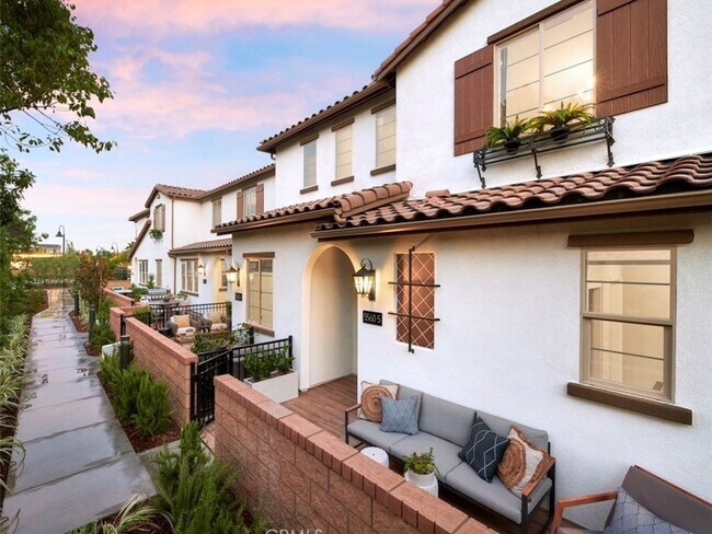 Building Photo - Model house 2 Bedroom  one loft in second ...