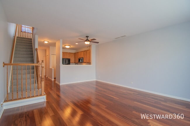 Building Photo - 2486 Golf Ridge Cir