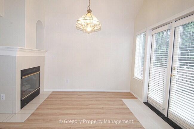 Building Photo - 8221 53rd Ave W