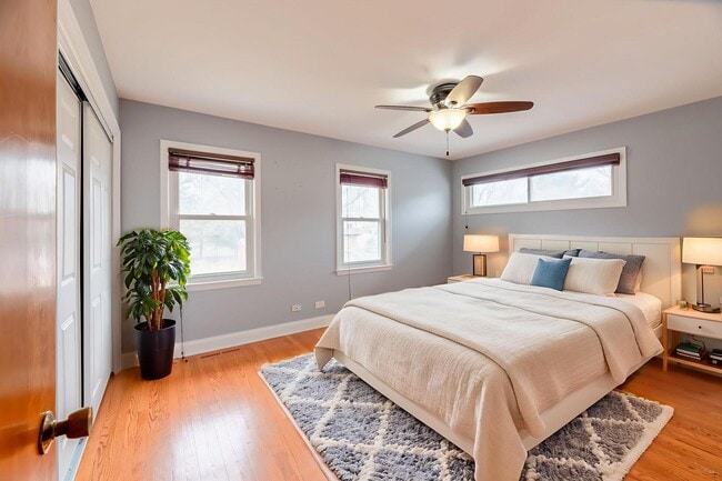 Building Photo - 114 N Forest Ave