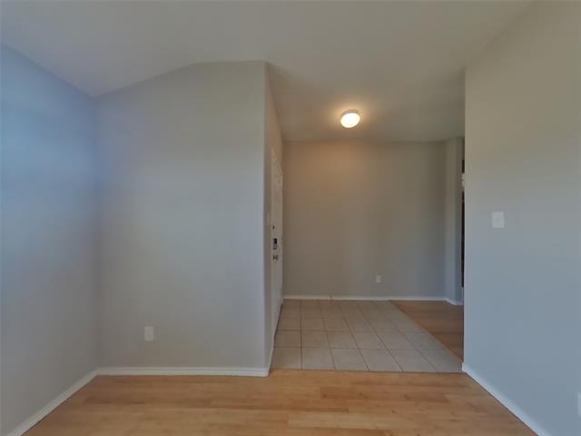 Building Photo - 216 Rambling Way