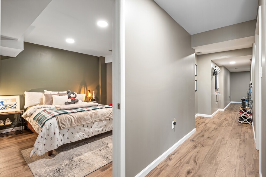 Building Photo - 71 Southwind Dr