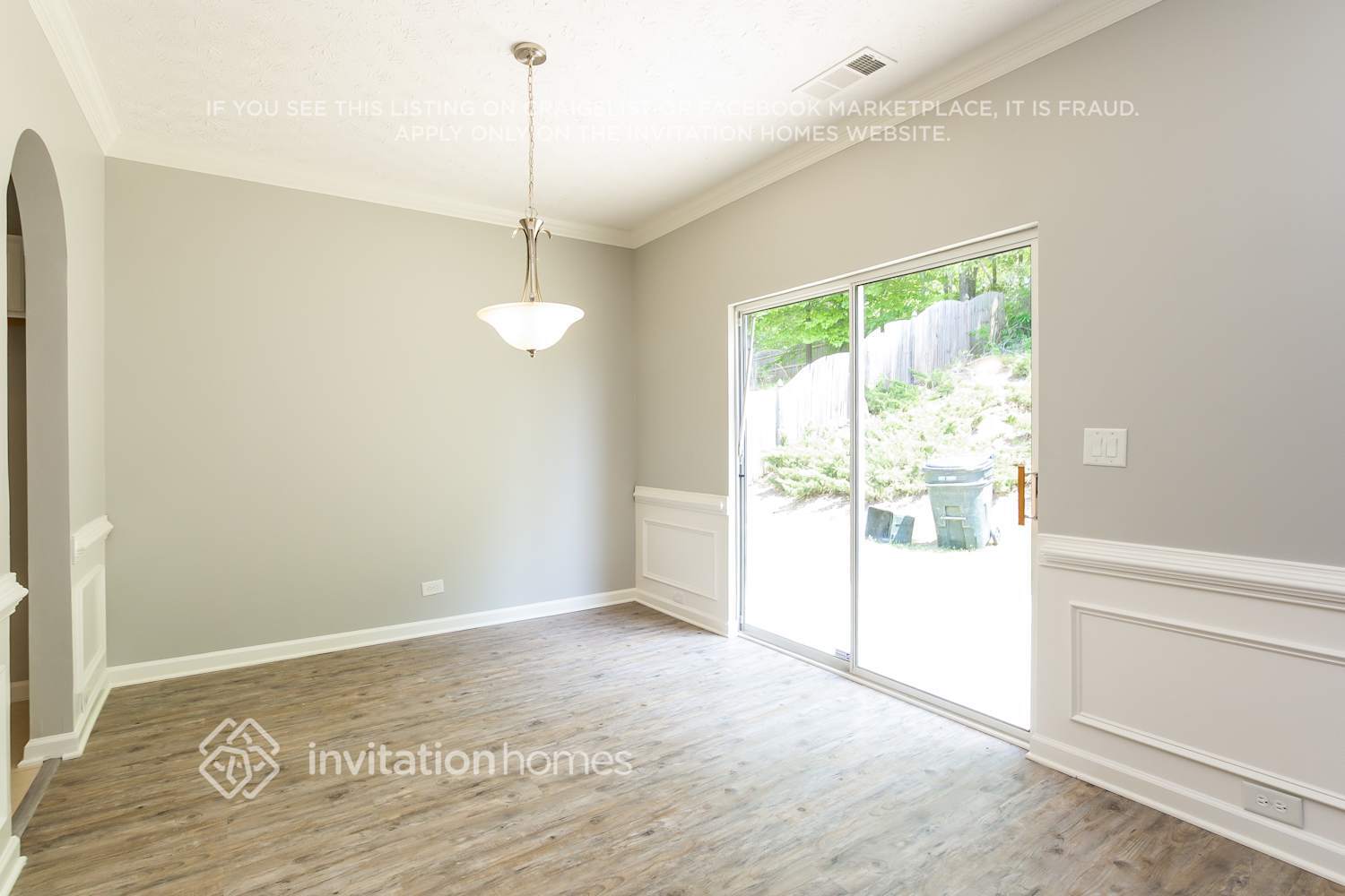 Building Photo - 3930 Medlock Pk Dr