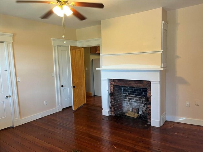 Building Photo - 73 Peeptoad Rd