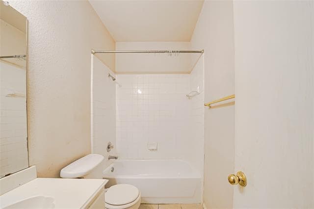 Building Photo - 3946 Brandon Park Dr