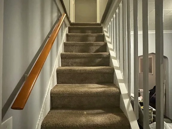 stairs 2nd flr - 419 Corner St