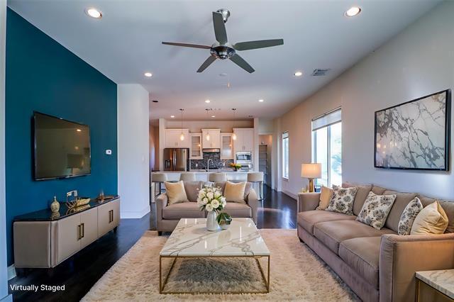 Building Photo - 3010 Zenia Dr