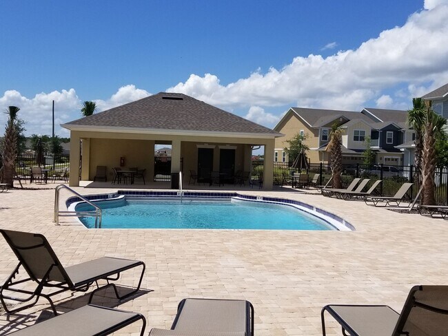 Building Photo - 3BD/2.5BA Town Home in Sawgrass Landing In...