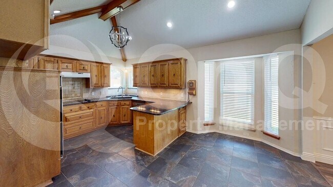 Building Photo - 1217 Babbling Brook Dr
