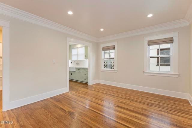 Building Photo - 520 S Los Robles Ave