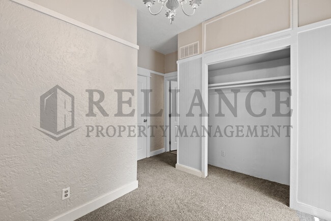 Building Photo - 201 S Volutsia Ave