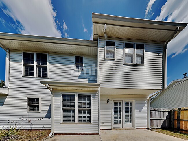 Building Photo - 3596 Bent Trace Dr