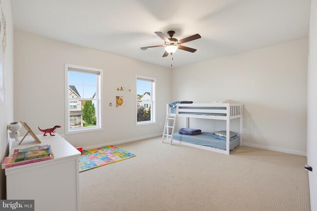 Building Photo - 24535 Mountain Magnolia Pl