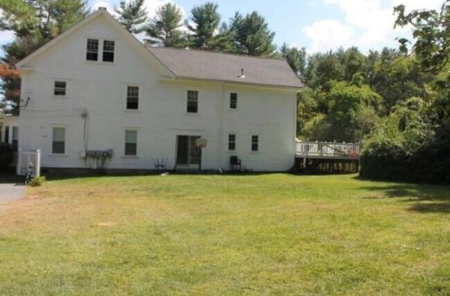 Building Photo - 35 Rockwood Rd