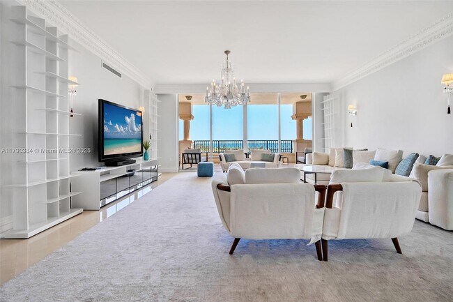 Building Photo - 7154 Fisher Island Dr