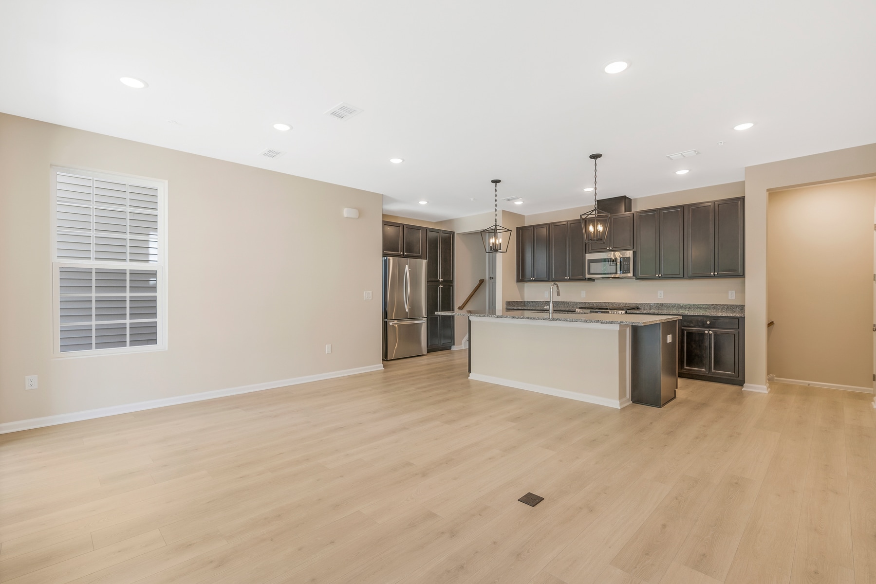 Building Photo - 219 Myrtle Rd