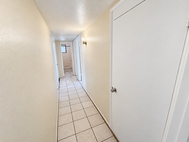 Building Photo - 3841 N 63rd Dr