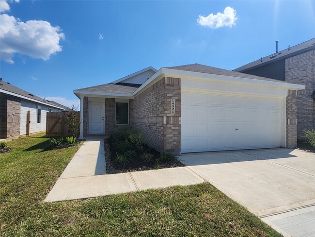 Building Photo - 14804 N Ascot Bnd Cir