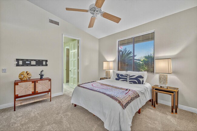 Building Photo - 42480 Buccaneer Ct