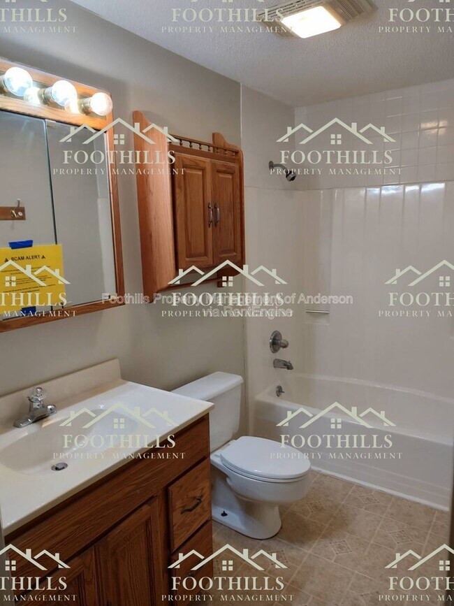 Building Photo - 2105 Portside Way