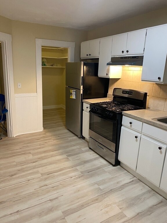 Building Photo - 72 Florida St