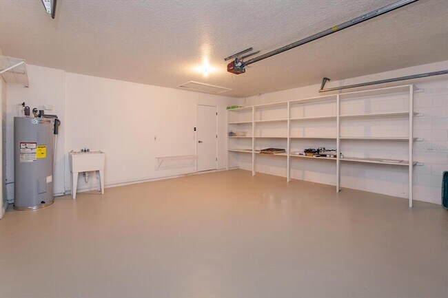 Building Photo - 169 Sawyerwood Pl