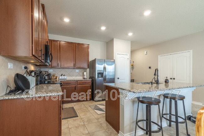 Building Photo - 3335 Windfield Path
