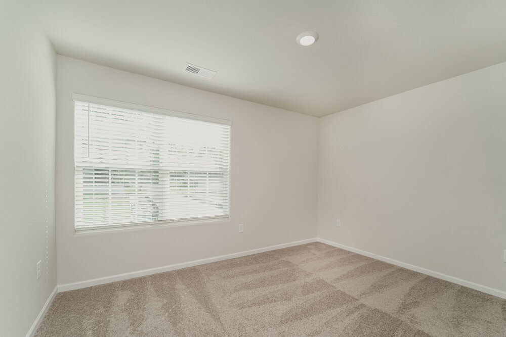 Building Photo - 6405 Lowe Ln