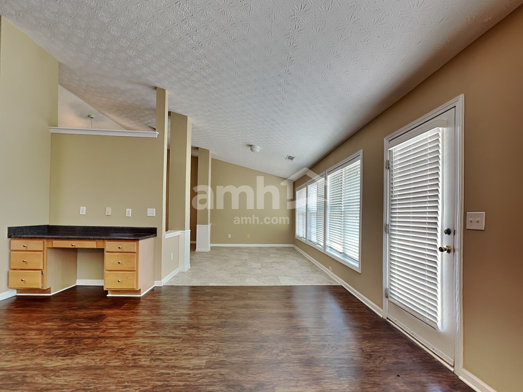 Building Photo - 1469 Dulwich Ct