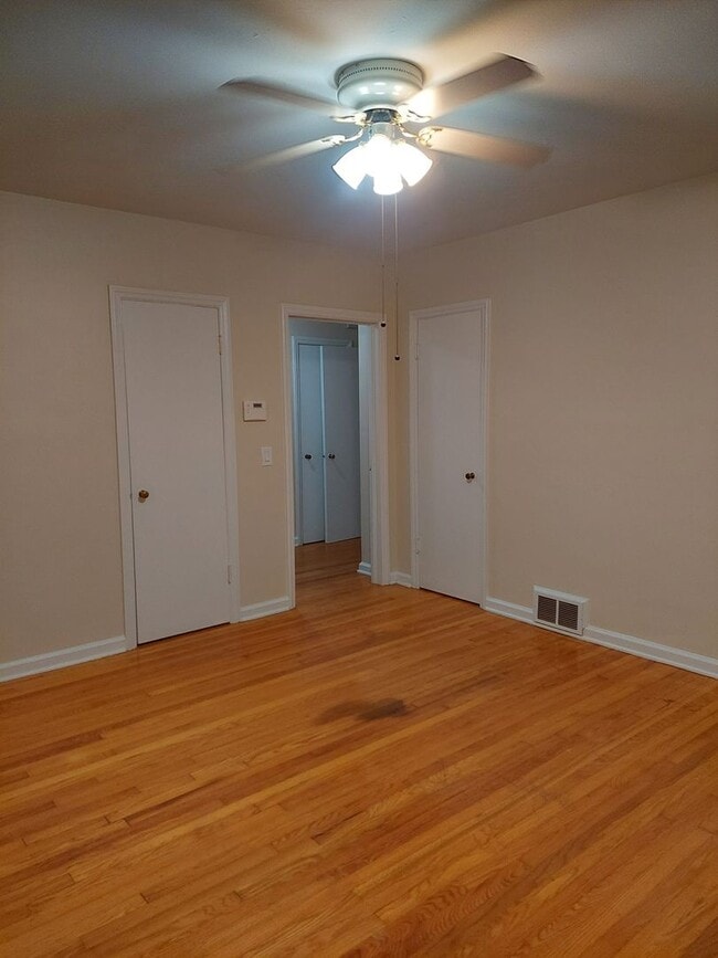 Building Photo - Heart of Midtown