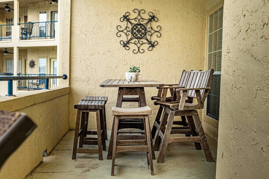 Building Photo - 3408 Parliament Cove