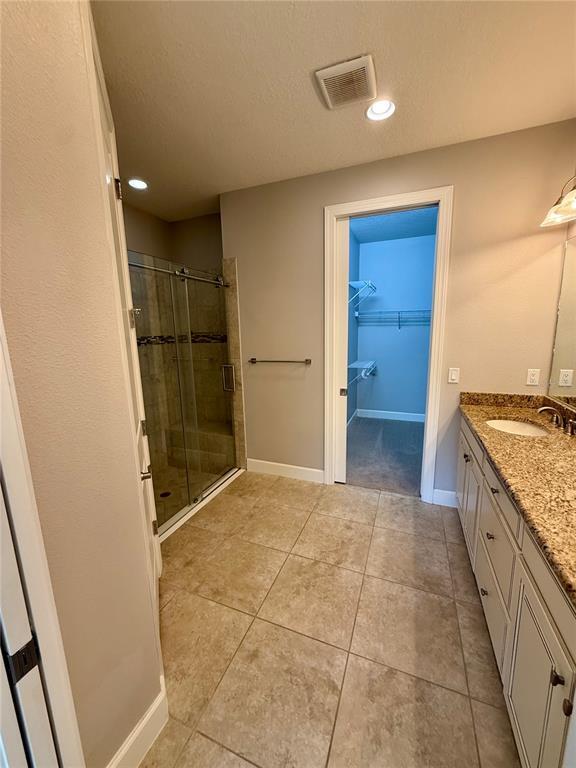 Building Photo - 8724 Bellussi Dr