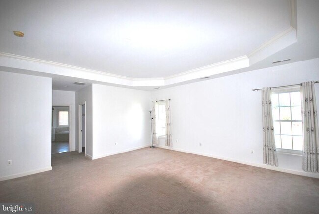 Building Photo - 5319 Kenzie Audrey Ct