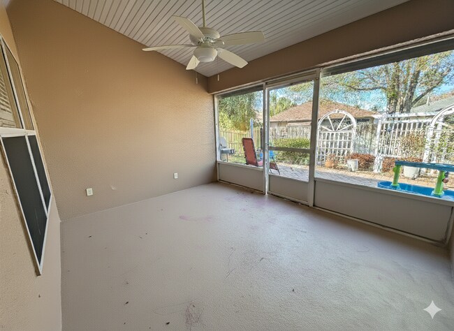 Building Photo - 4720 Decatur Cir