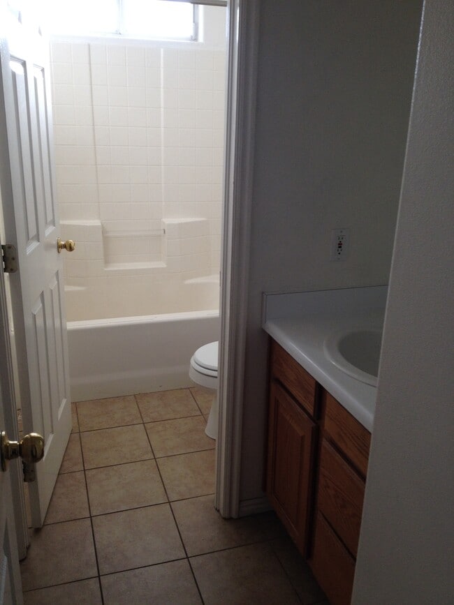 Building Photo - 538 S 1100 E