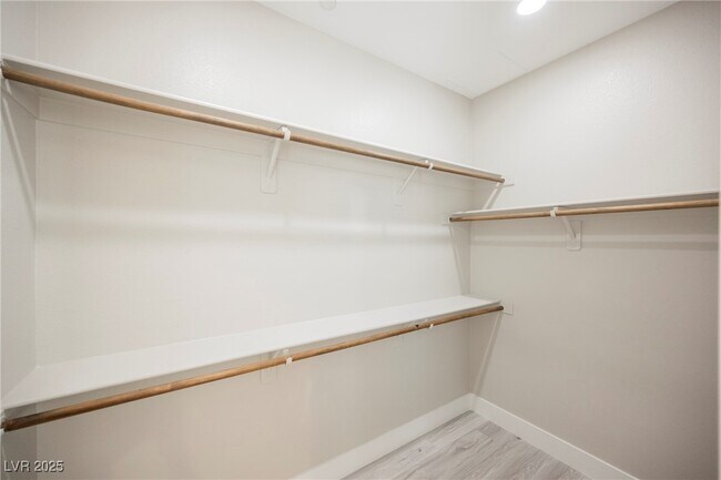 Building Photo - 11262 Cactus Tower Ave