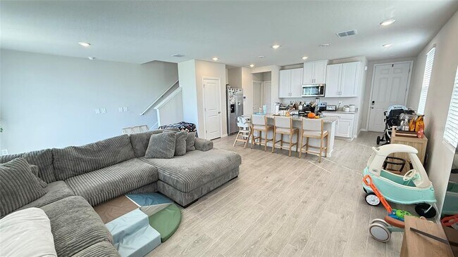 Building Photo - 7583 Momentum Pkwy