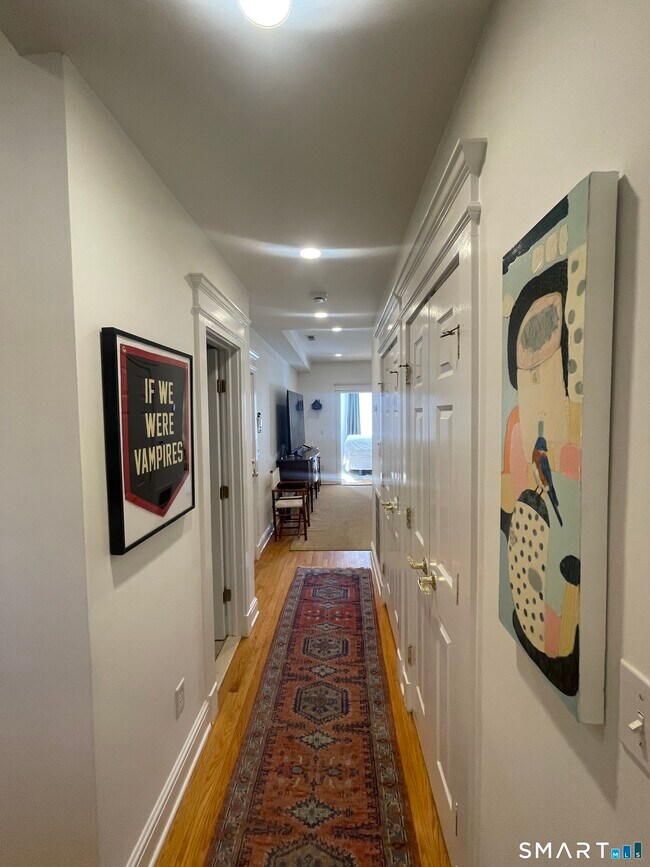 Building Photo - 345 Greenwich Ave