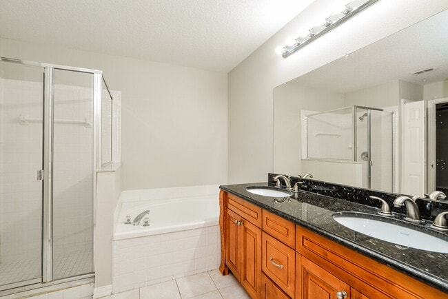 Building Photo - 4159 Shadow Creek Cir