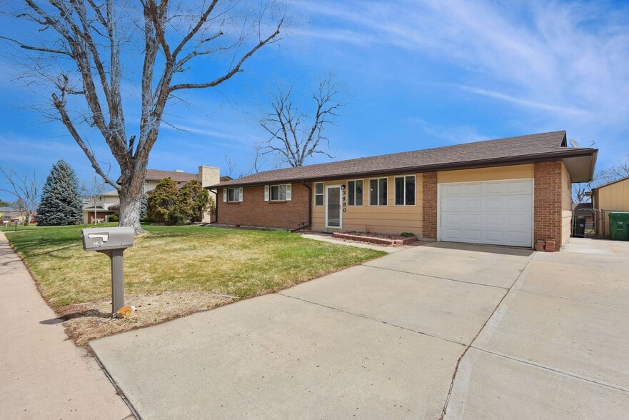 Building Photo - 2180 S Estes St