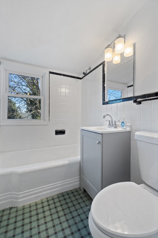 Building Photo - 1610 Shiloh Pl