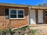 Building Photo - 2322 Shade Tree St
