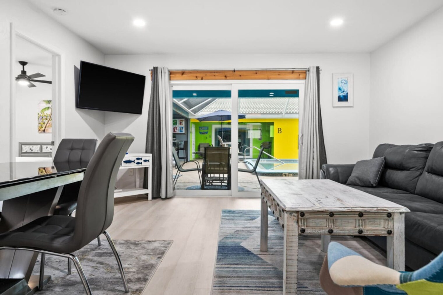 Building Photo - 1019 SE 40th St