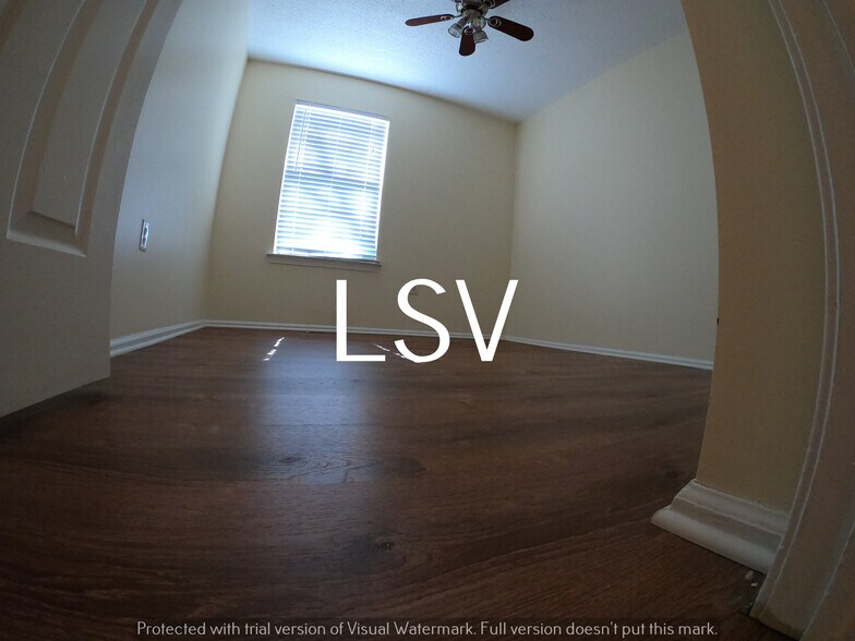 Building Photo - 16 Wosniak Ct