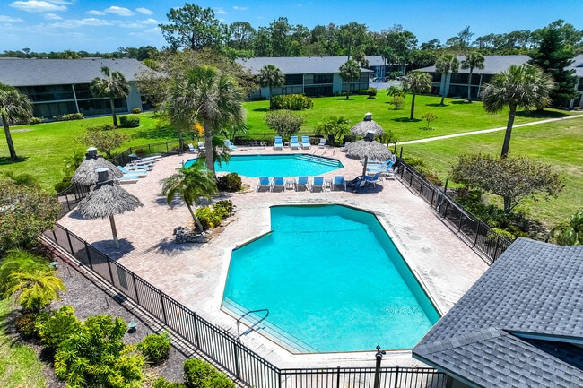 Building Photo - 1231 Commonwealth Cir